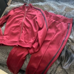 GUESS tracksuit new never worn